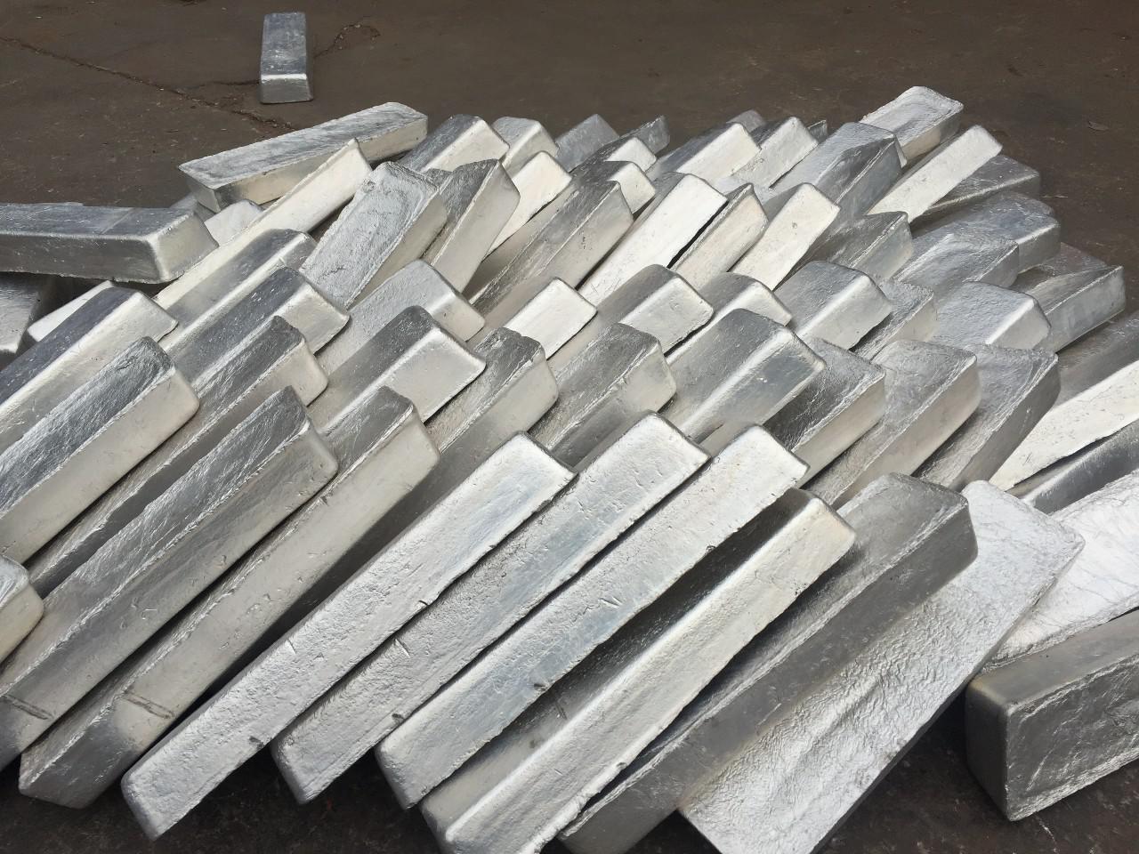 https://caldolit.com/wp-content/uploads/2022/08/magnesium-ingot-1.jpeg